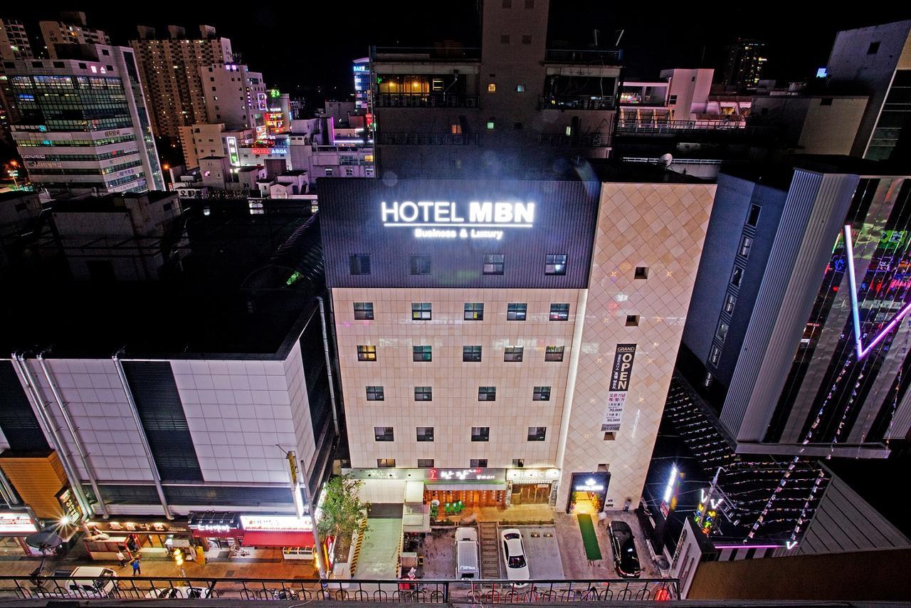 Mbn Hotel Changwon Bagian luar foto